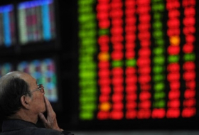 Китайский фондовый рынок снова упал на 7%